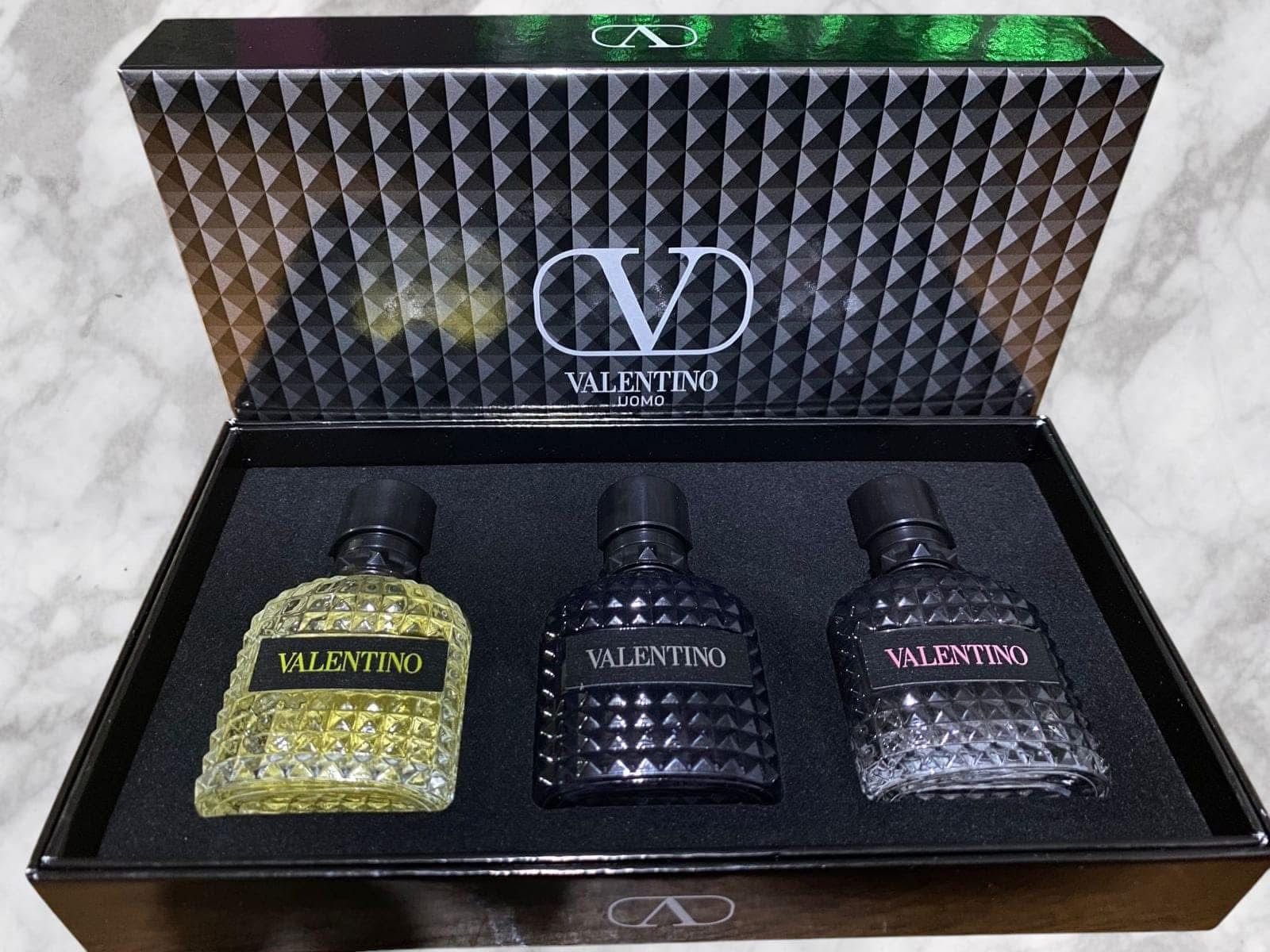 Set 3 perfumes Valentino para caballero